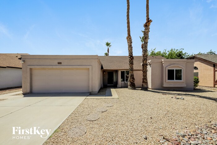 5625 W Yucca St in Glendale, AZ - Building Photo