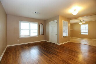 1618 Chippendale Rd in Houston, TX - Building Photo - Building Photo