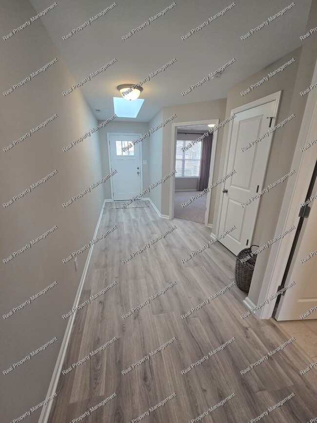 12704 Woodside Dr in Cedar Lake, IN - Building Photo - Building Photo