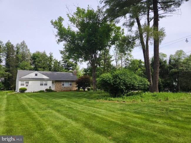 644 Kingston Terrace in Princeton, NJ - Building Photo - Building Photo