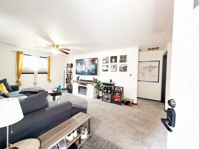 2547 SE Lori Linda Ct in Port Orchard, WA - Foto de edificio - Building Photo