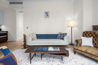 61 Rivington St in New York, NY - Building Photo - Building Photo