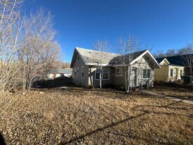 429 2nd St in Gypsum, CO - Building Photo