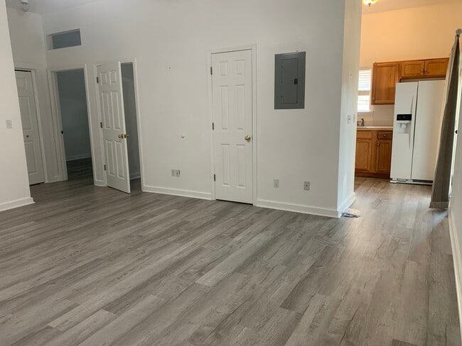 135 Grayton Village Rd, Unit B in Santa Rosa Beach, FL - Foto de edificio - Building Photo