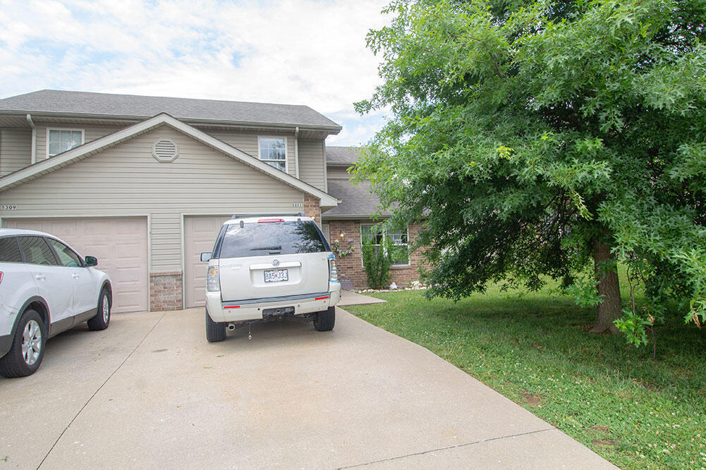 5311 Currituck Ln in Columbia, MO - Building Photo