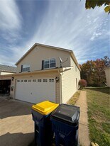 836 Woodside Creek Dr in Festus, MO - Building Photo