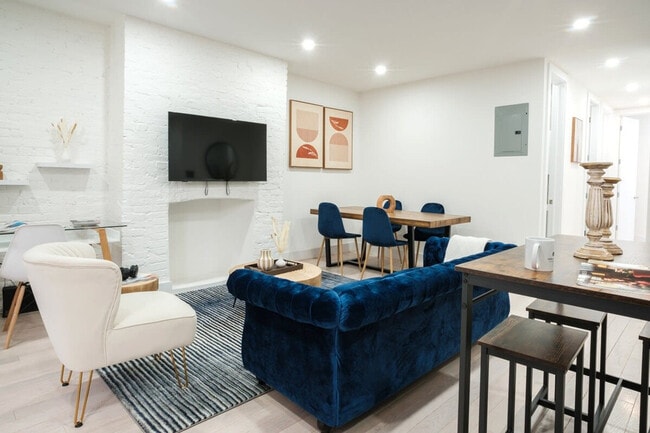 400 E 11th St-Unit -ID1057569P in New York, NY - Building Photo - Building Photo