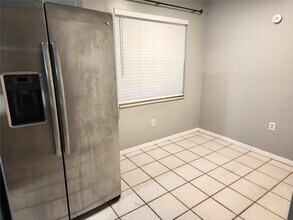 2033 Quintilis Ct in Deltona, FL - Foto de edificio - Building Photo