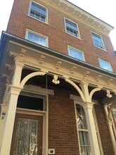 25 W Boscawen St, Unit 3 in Winchester, VA - Building Photo - Building Photo