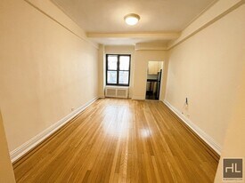 SECOND AVENUE in New York, NY - Building Photo