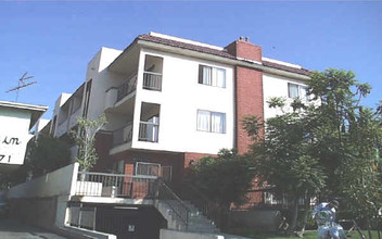 1173 Justin Ave in Glendale, CA - Building Photo - Building Photo