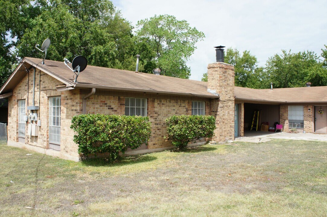 803 Power Rd in Georgetown, TX - Building Photo