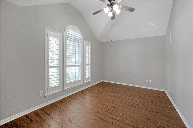 12527 Cannonwood Ln in Houston, TX - Foto de edificio - Building Photo