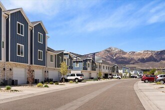 1781 N 300 E St in North Ogden, UT - Building Photo - Building Photo