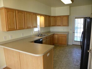 1208 Emerson Ave in Salisbury, MD - Building Photo - Building Photo
