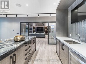 286 Main St in Toronto, ON - Building Photo - Building Photo