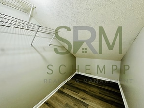 1704 Rowan St, Unit 3 in Louisville, KY - Building Photo - Building Photo