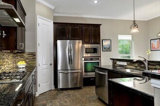 134 Bella Luce in Shenandoah, TX - Building Photo - Building Photo