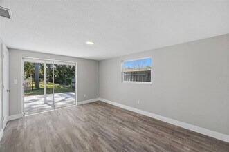 9034 Cochise Ln in Port Richey, FL - Building Photo - Building Photo