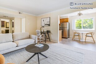 170 Locksunart Way in Sunnyvale, CA - Building Photo