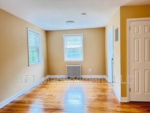 8716 Plymouth St in Silver Spring, MD - Building Photo - Building Photo