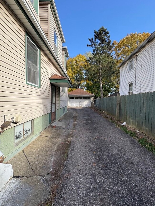529 Gridley Ave in Akron, OH - Building Photo - Building Photo