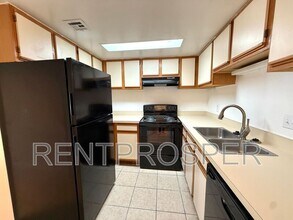 4117 S Semoran Blvd in Orlando, FL - Building Photo - Building Photo