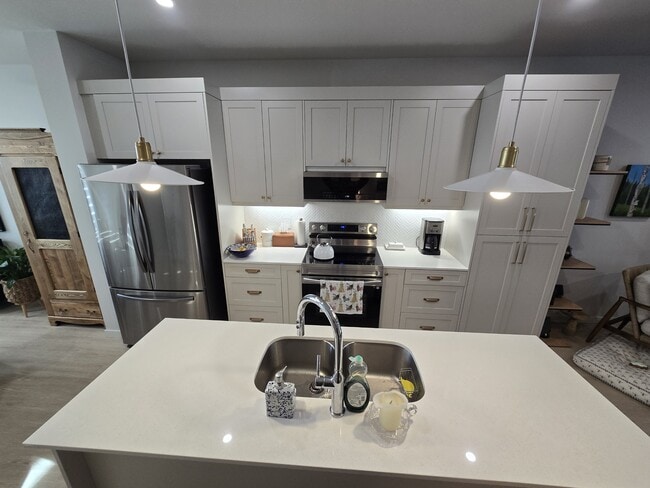 654 Mulvey Ave in Winnipeg, MB - Building Photo - Building Photo