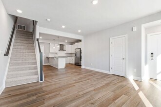 10549 Pleasant Br Dr in Raleigh, NC - Building Photo - Building Photo