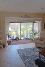 8045 Eastlake Dr in Boca Raton, FL - Foto de edificio - Building Photo