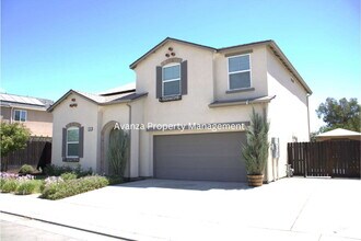 4366 N Gorma Ave in Fresno, CA - Foto de edificio - Building Photo