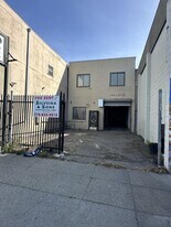 1240 E 12th St in Oakland, CA - Building Photo