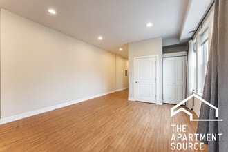 4750 N Kenneth Ave in Chicago, IL - Building Photo - Building Photo