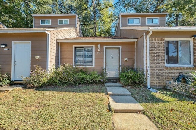 property at 2203 Sandpiper St