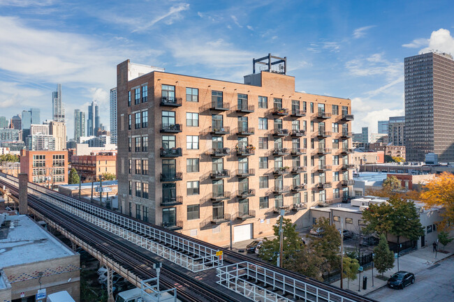 2024 S Wabash Ave in Chicago, IL - Building Photo - Building Photo