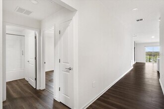 946 Laurel Vw Wy in Groveland, FL - Building Photo - Building Photo