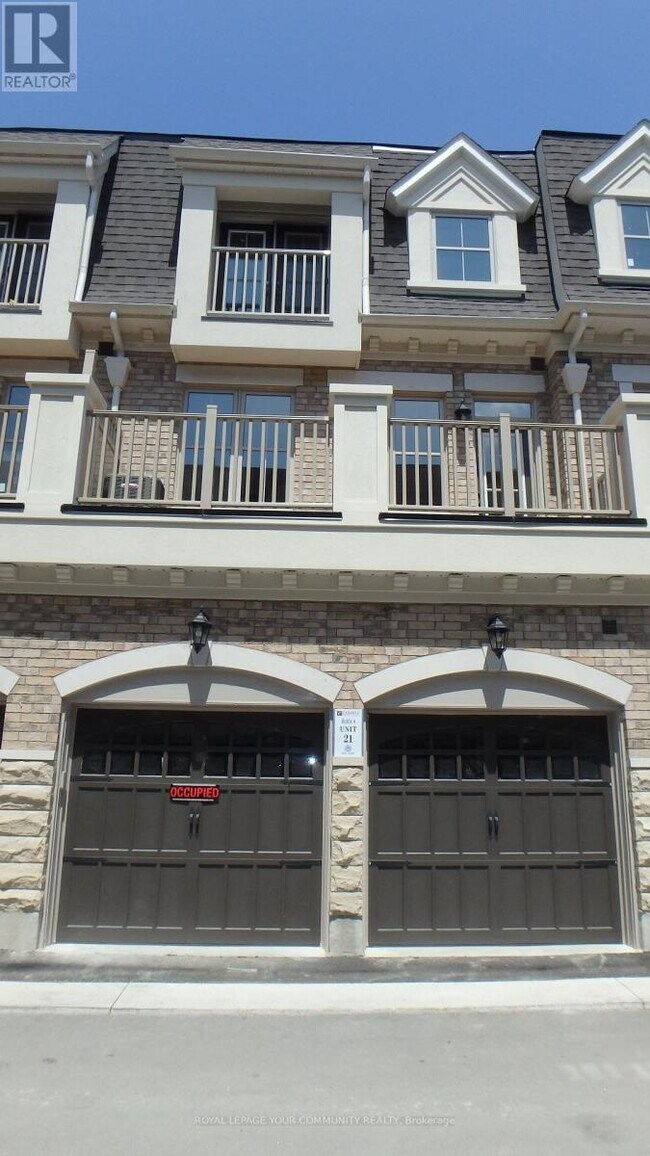 25 Amherst Cir in Vaughan, ON - Building Photo - Building Photo