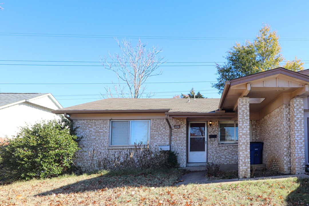 5043 S Hudson Ave in Tulsa, OK - Building Photo