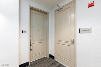 62 E Serene Ave in Las Vegas, NV - Building Photo - Building Photo