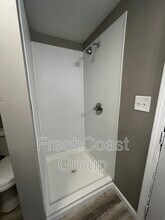 16118 Arcade Ave in Cleveland, OH - Building Photo - Building Photo