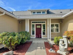 20 Tanoak Ct in Sequim, WA - Building Photo - Building Photo