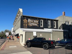 113 1/2 Main St E, Unit Unit #6 in Menomonie, WI - Building Photo - Building Photo