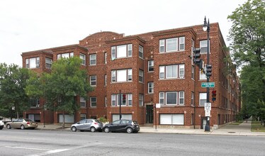 4000 N Keystone Ave in Chicago, IL - Building Photo - Building Photo