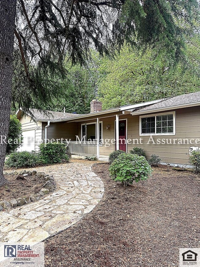 3260 Arbor Dr in West Linn, OR - Building Photo - Building Photo