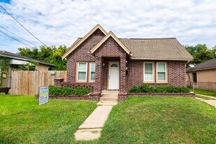 3607 Rosalie St in Houston, TX - Building Photo