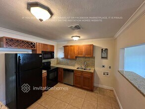 725 Caddie Pl in West Palm Beach, FL - Building Photo - Building Photo