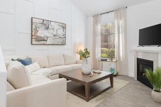 Resort at The Lakes in Las Vegas, NV - Foto de edificio - Building Photo