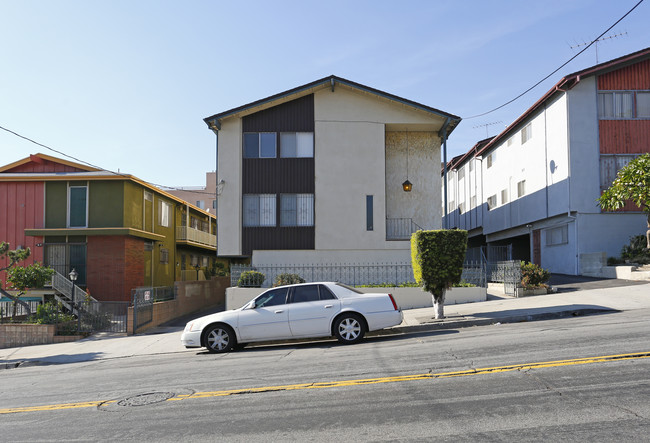 870 Figueroa Ter in Los Angeles, CA - Building Photo - Building Photo