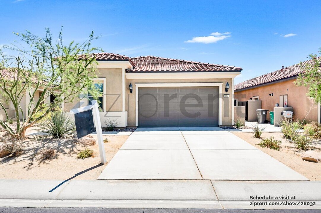 69 Cabernet in Rancho Mirage, CA - Building Photo