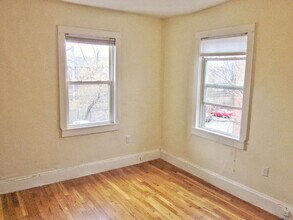 265 Hyde Park Ave in Boston, MA - Building Photo - Building Photo